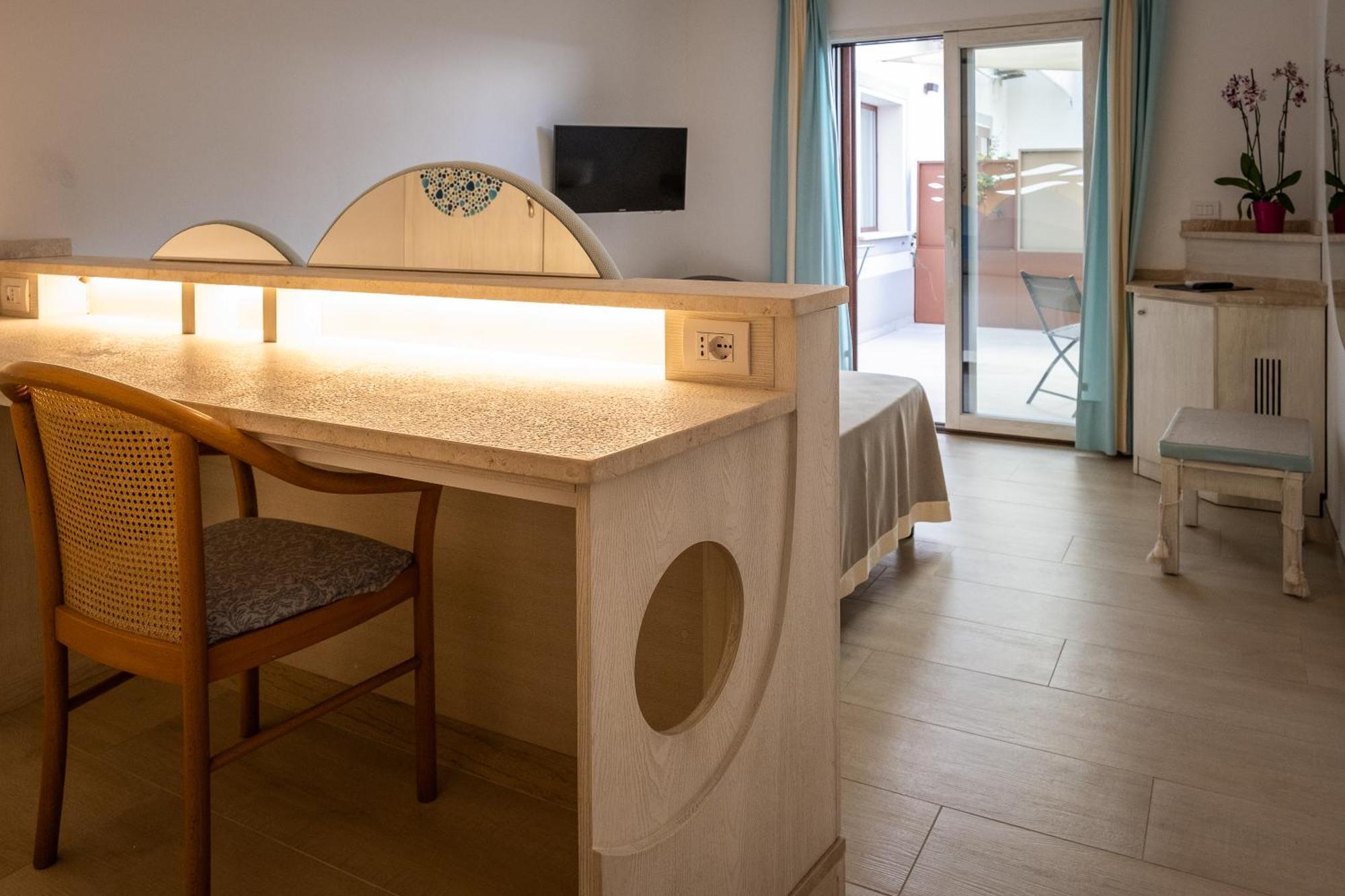 Hotel Corallaro Santa Teresa Gallura Dış mekan fotoğraf